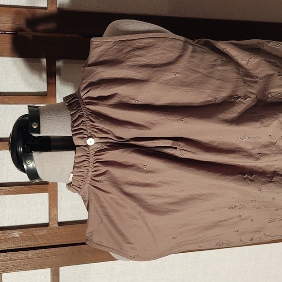 Loft Embroidered Sleeveless Gray Cotton Blouse Sz S - Picture 6 of 10